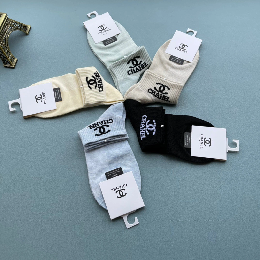 Affordable Socks 5pairs 18248