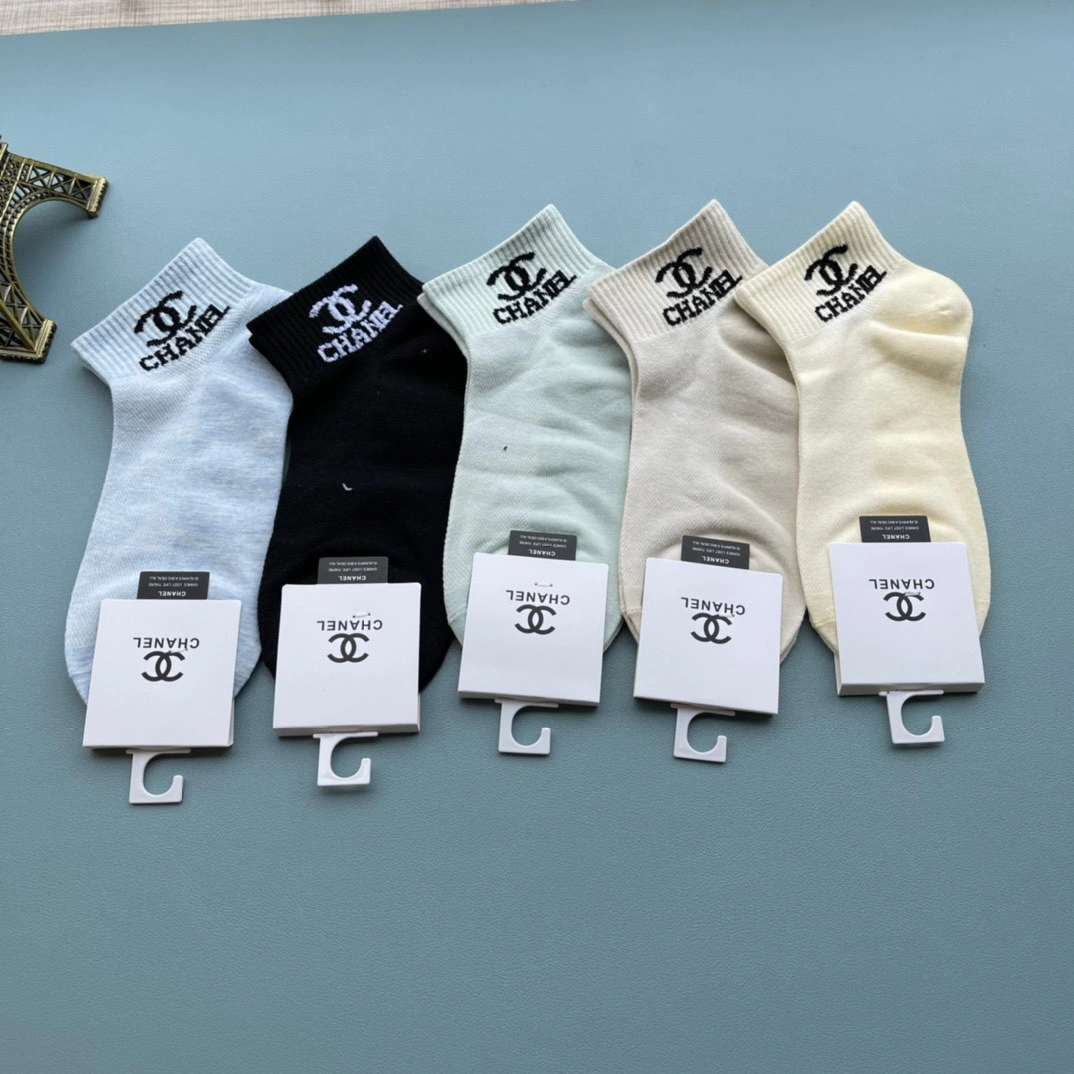 Affordable Socks 5pairs 18248