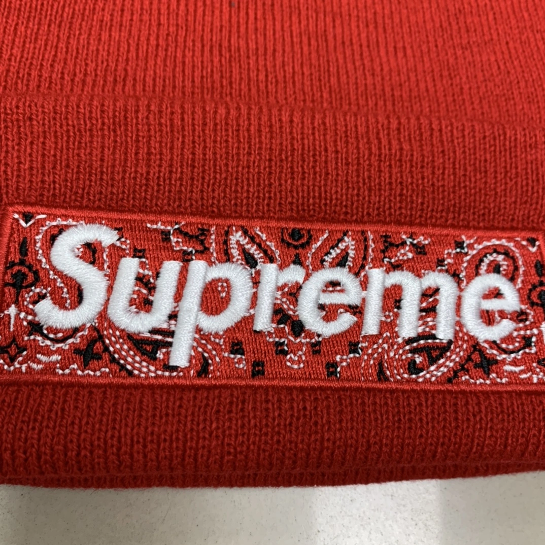 ZipUp S*upreme Hats Top XX20230714- 17557