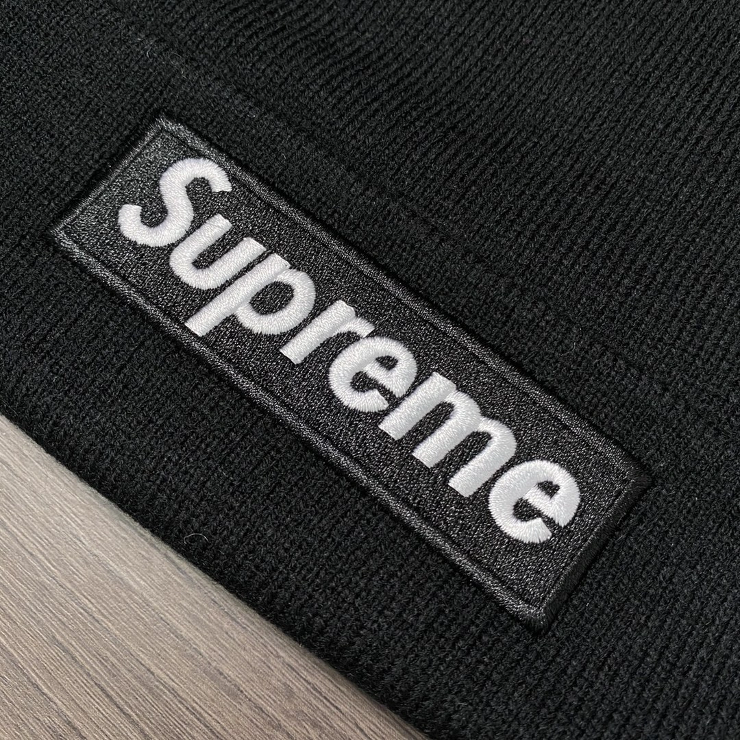 WellDesigned S*upreme Hats Top XX20230714- 17551
