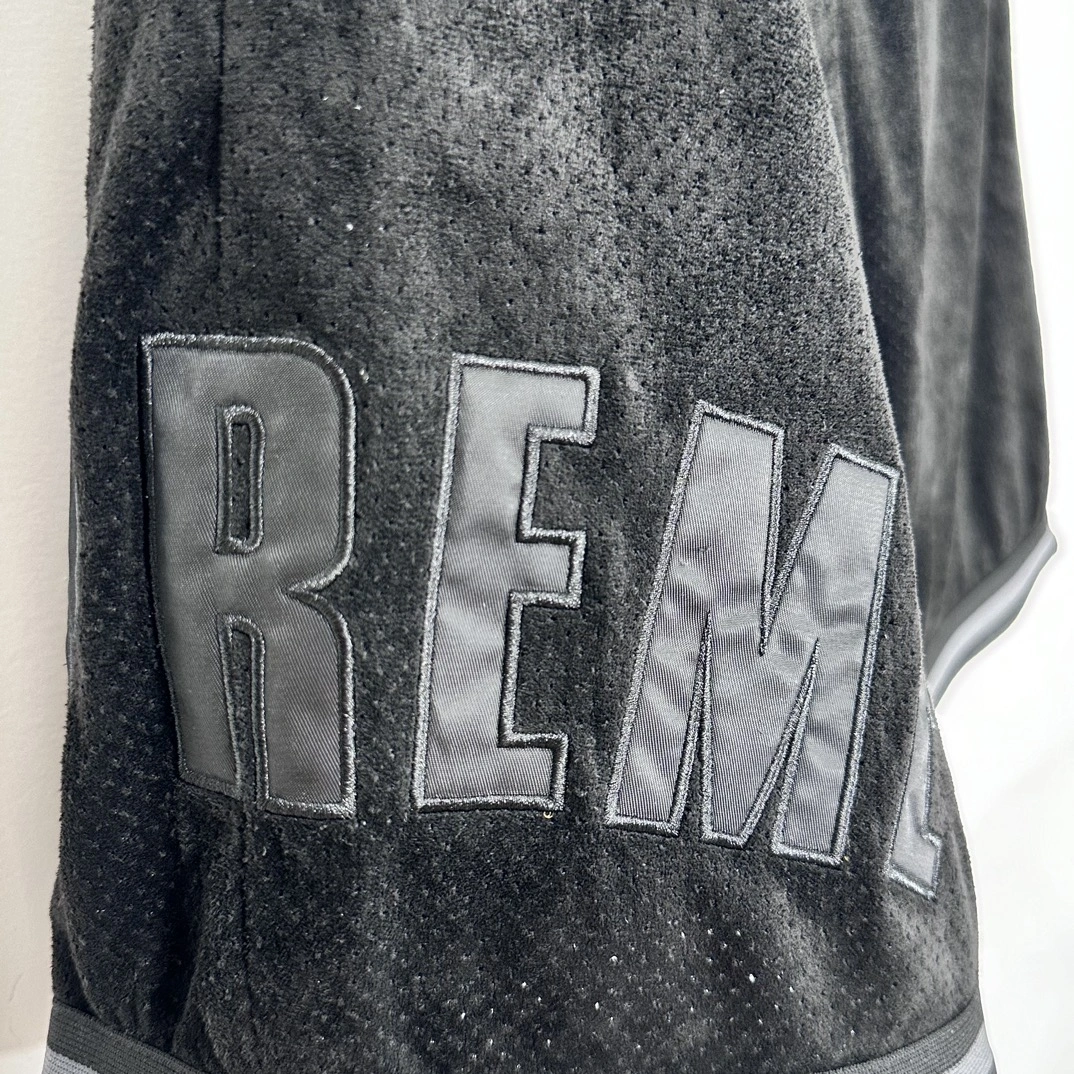 S*upreme shorts Top Quality AM 20250421- StreetReady 11930