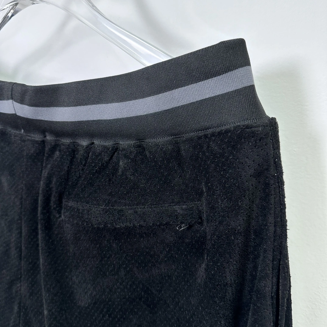 S*upreme shorts Top Quality AM 20250421- StreetReady 11930
