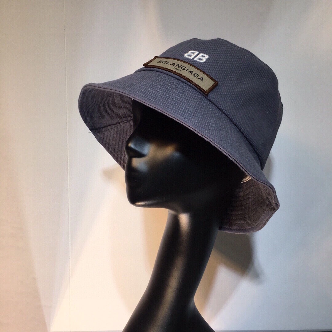 Lightweight Top Hats 17748