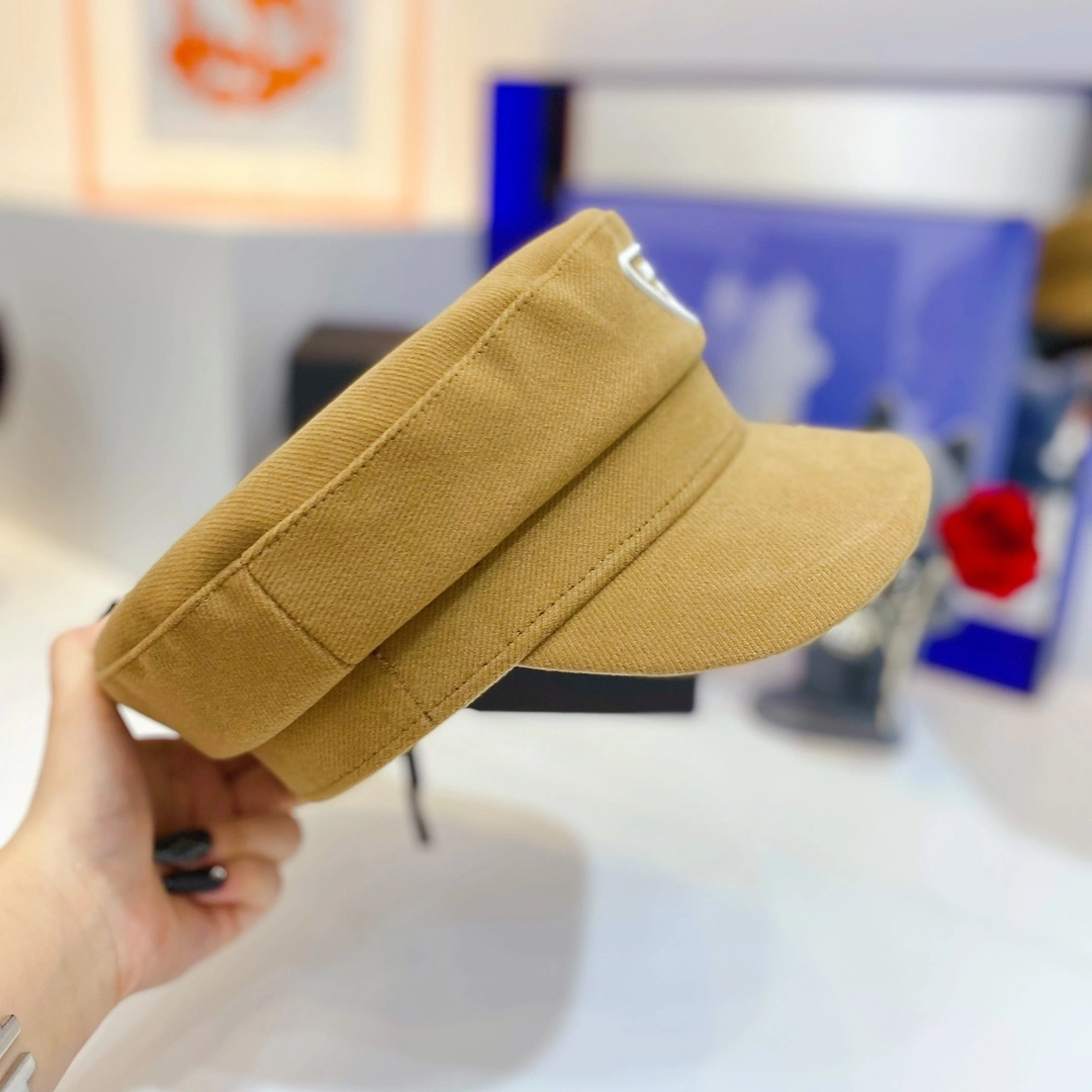 Sustainable Top Hats 17614