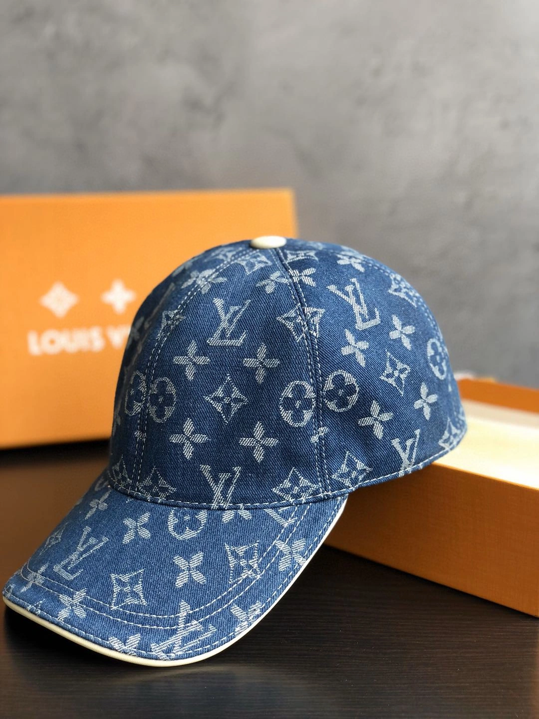 Elegant Top Hats 17803