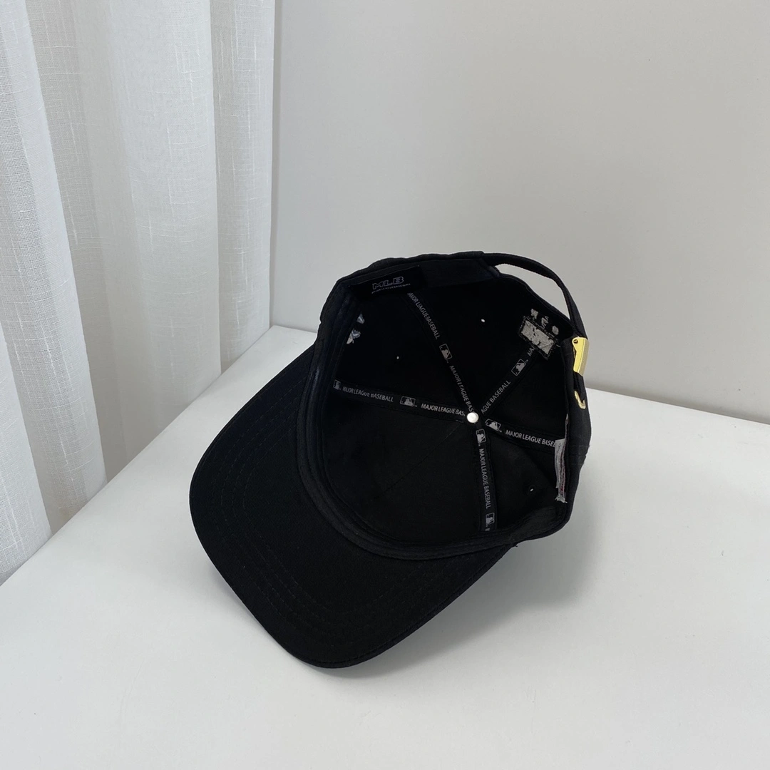 Youthful Top Hats 17693