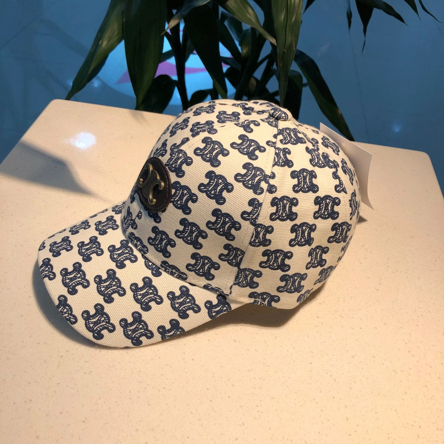 Lightweight Top Hats 17743