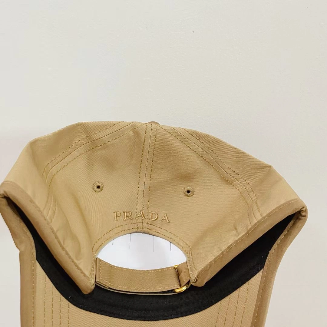 Top Hats Refined 17634