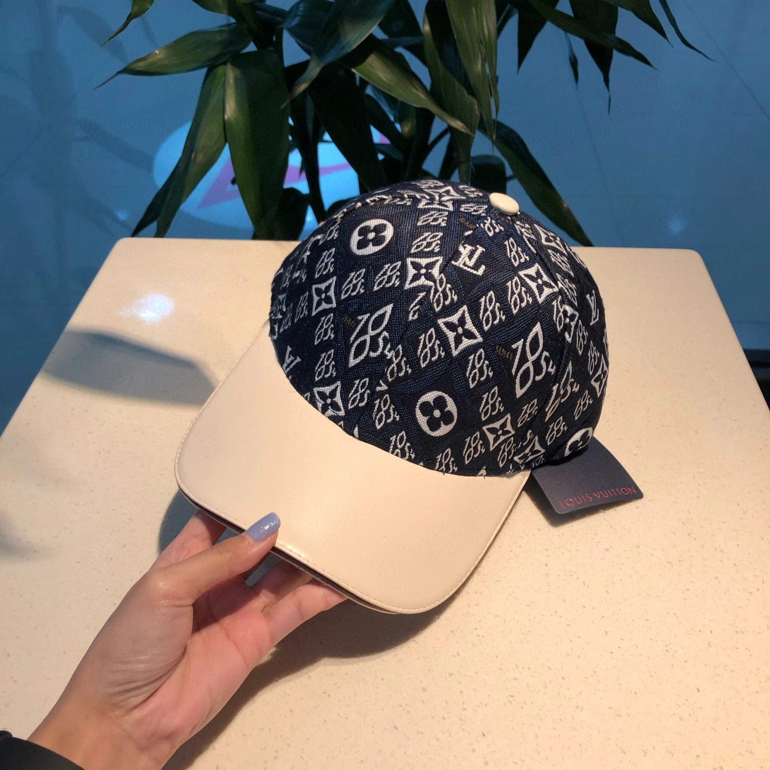 FreshLook Top Hats 17745