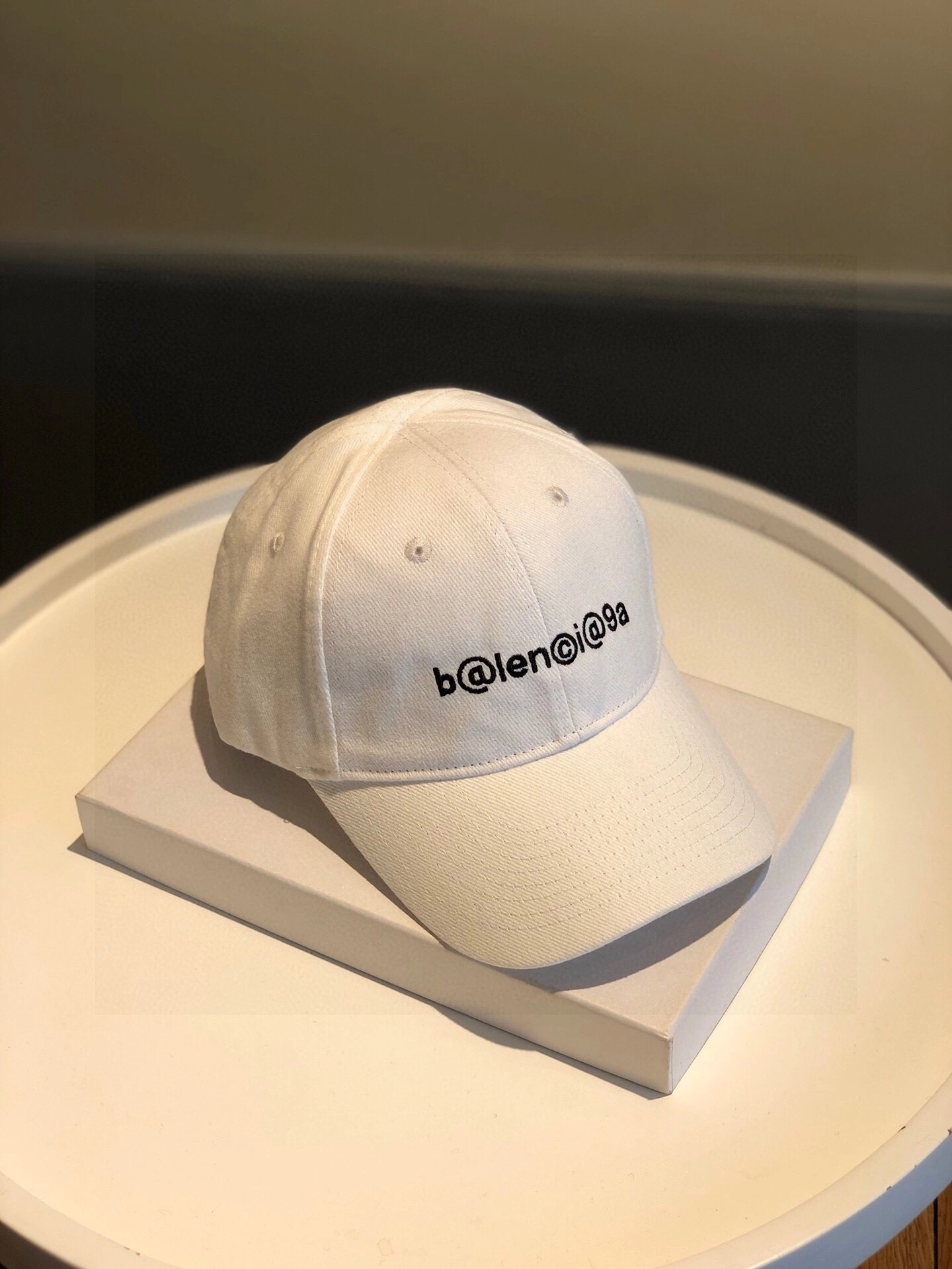 Resilient Top Hats 17729