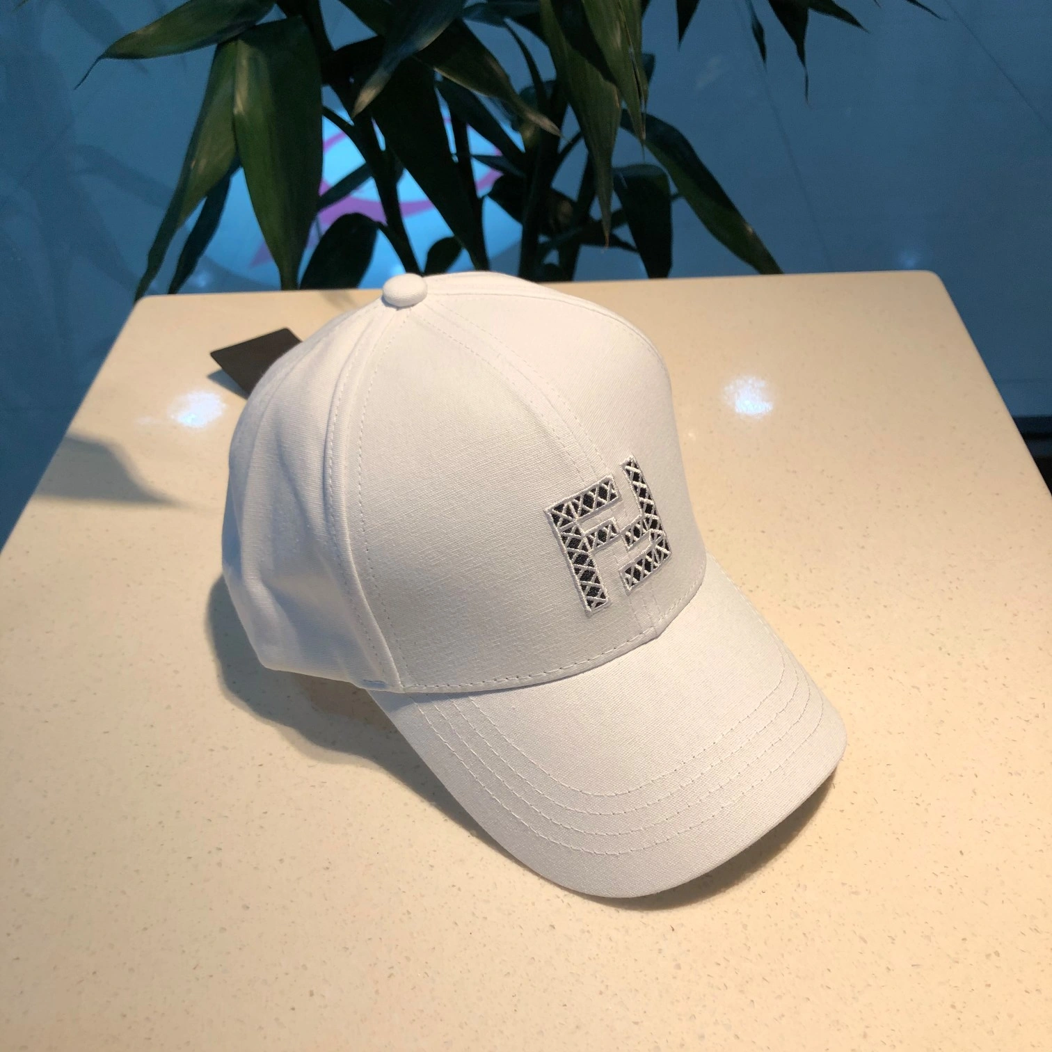 Top Hats Resilient 17753