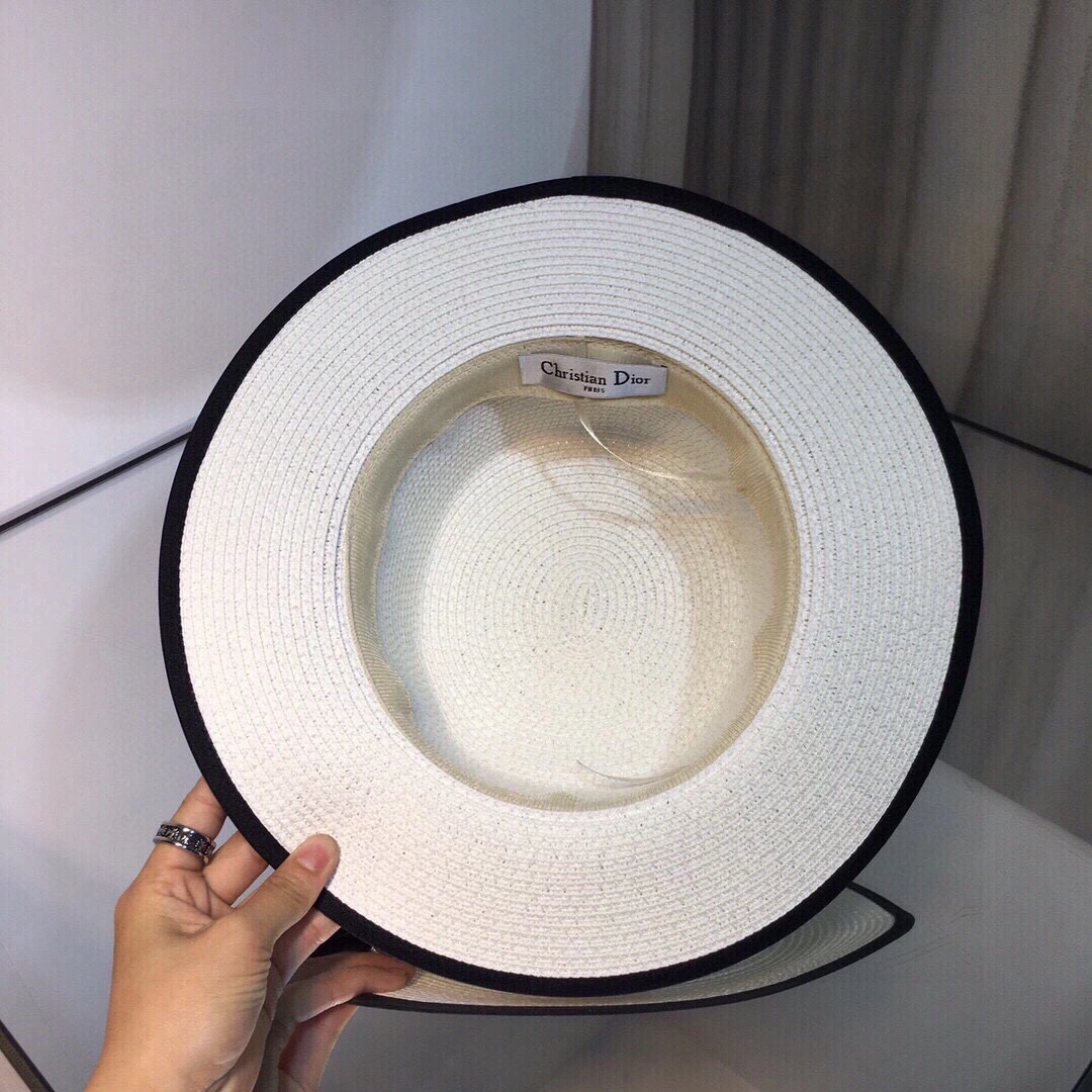 UrbanChic Top Hats 17707