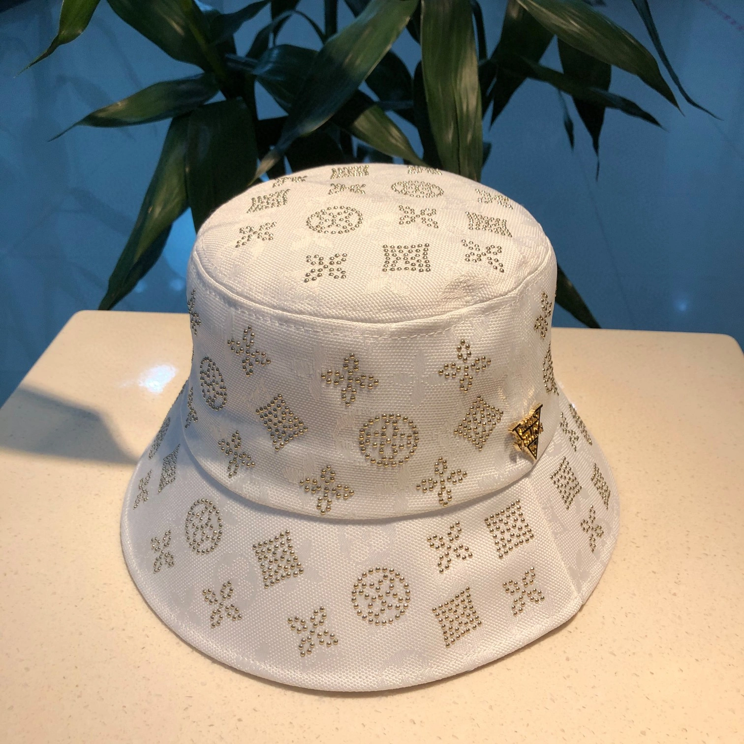 Top Hats Elegant 17739
