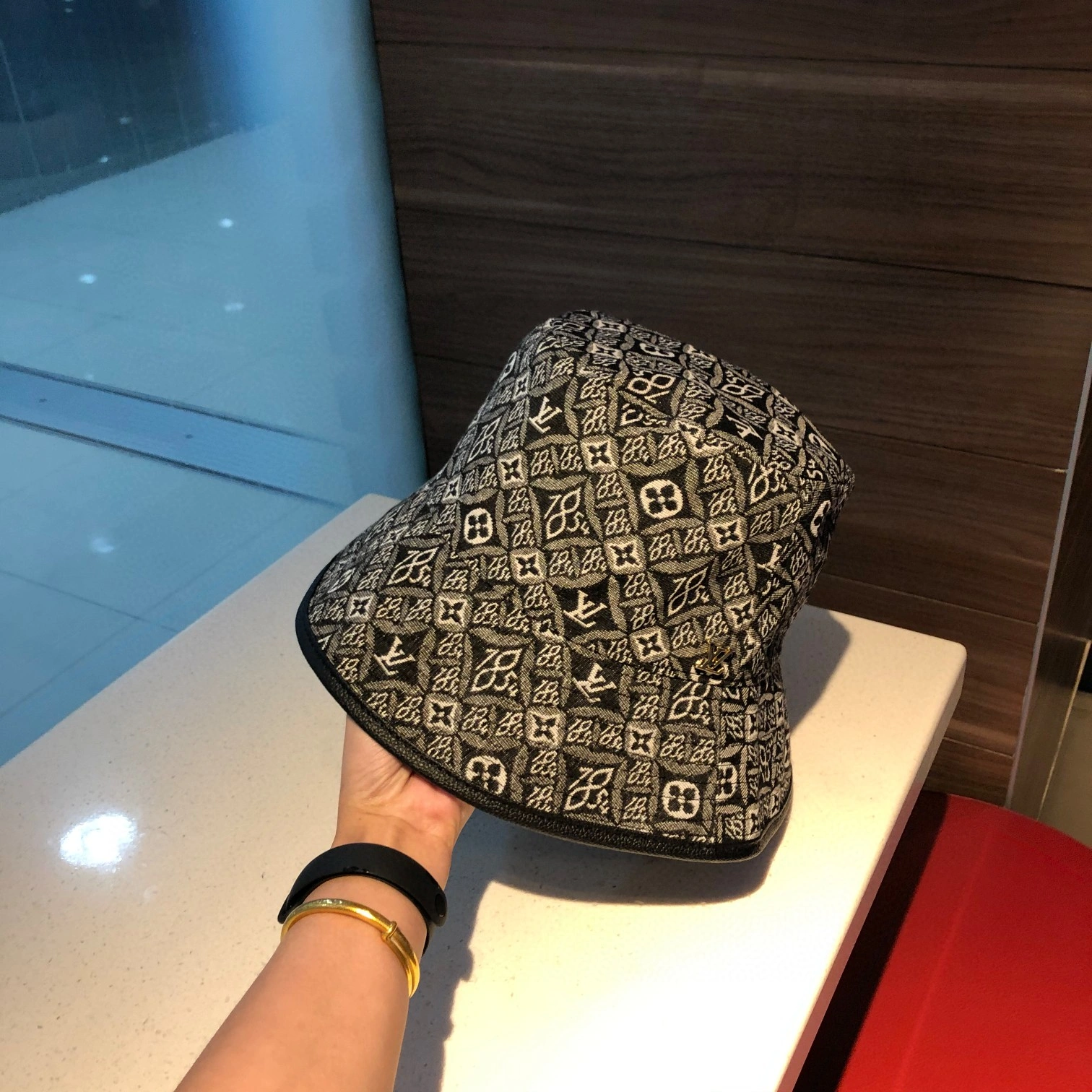 Top Hats NewStyle 17820