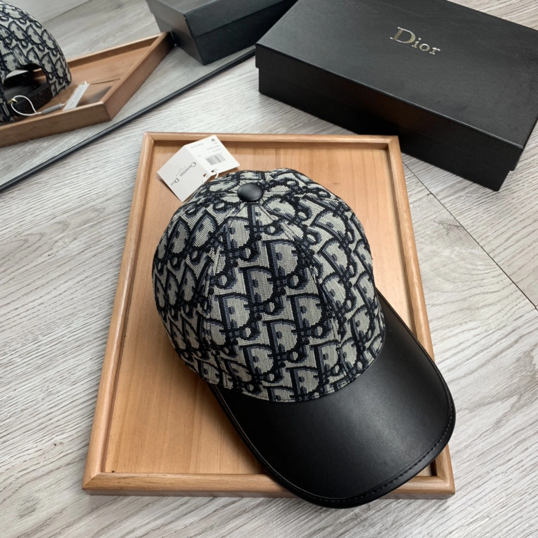 Modern Top Hats 17808