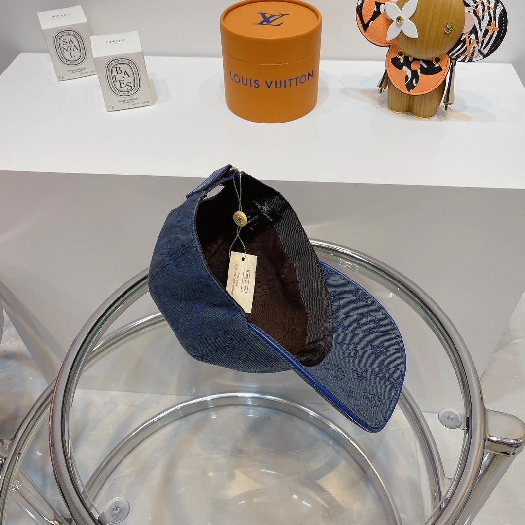 Versatile Top Hats 17799