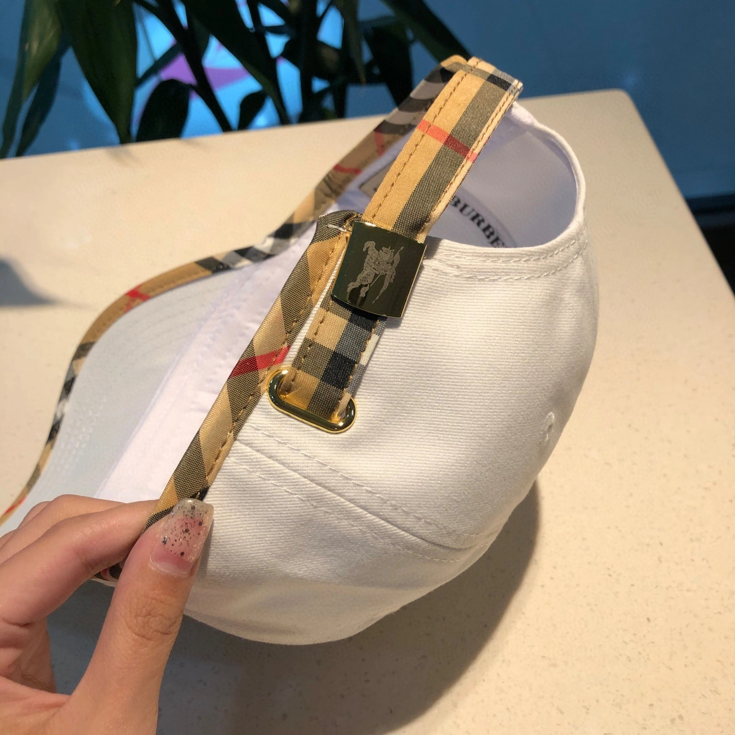 Comfortable Top Hats 17742