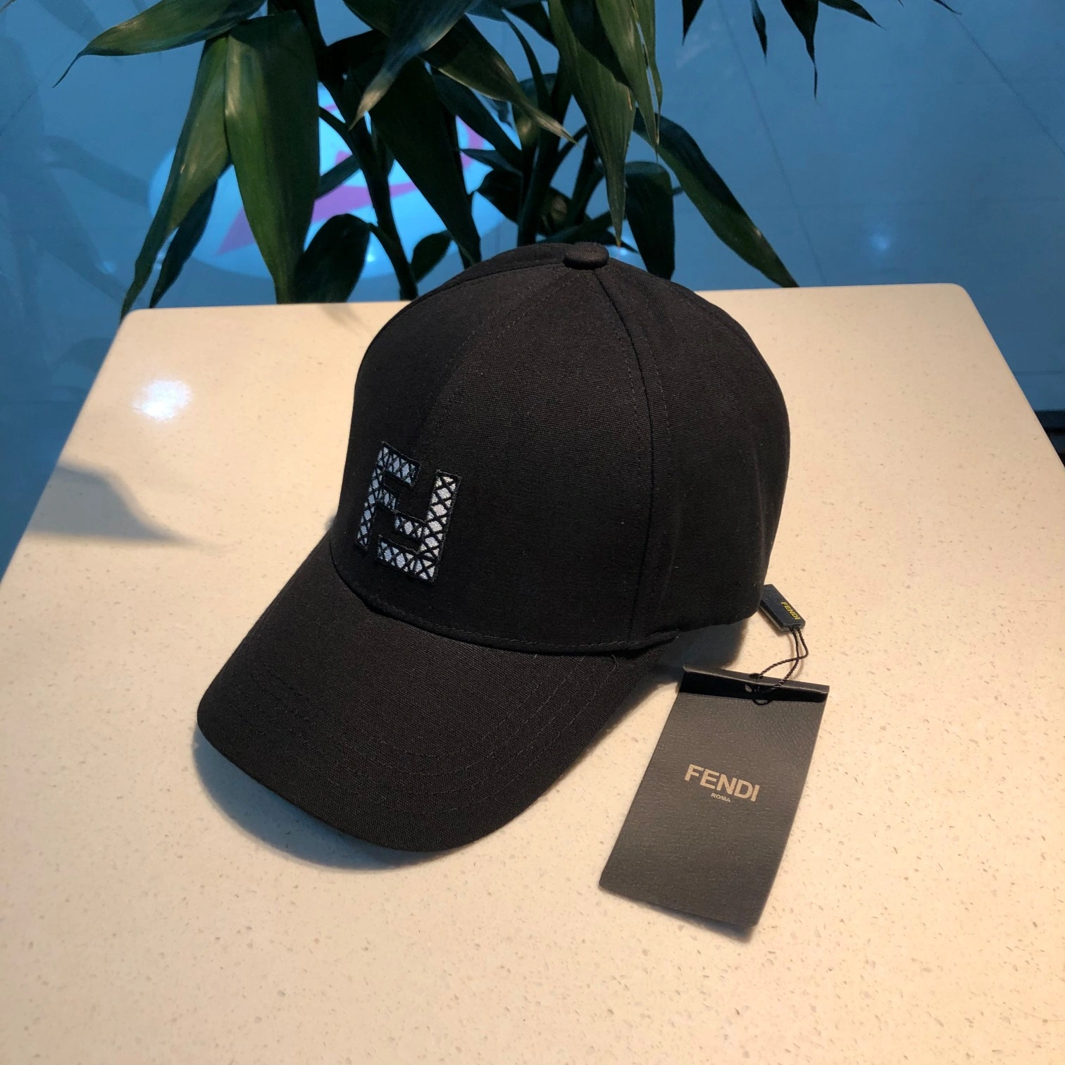 Top Hats Resilient 17753