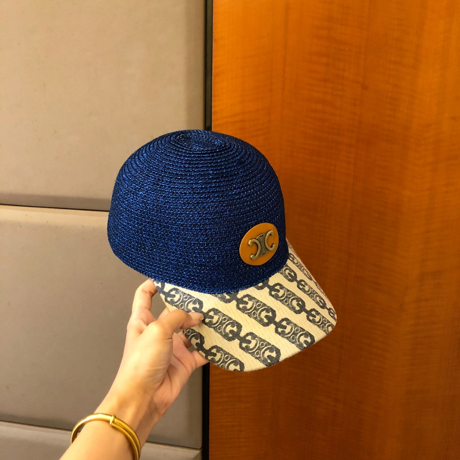 Sporty Top Hats 17814