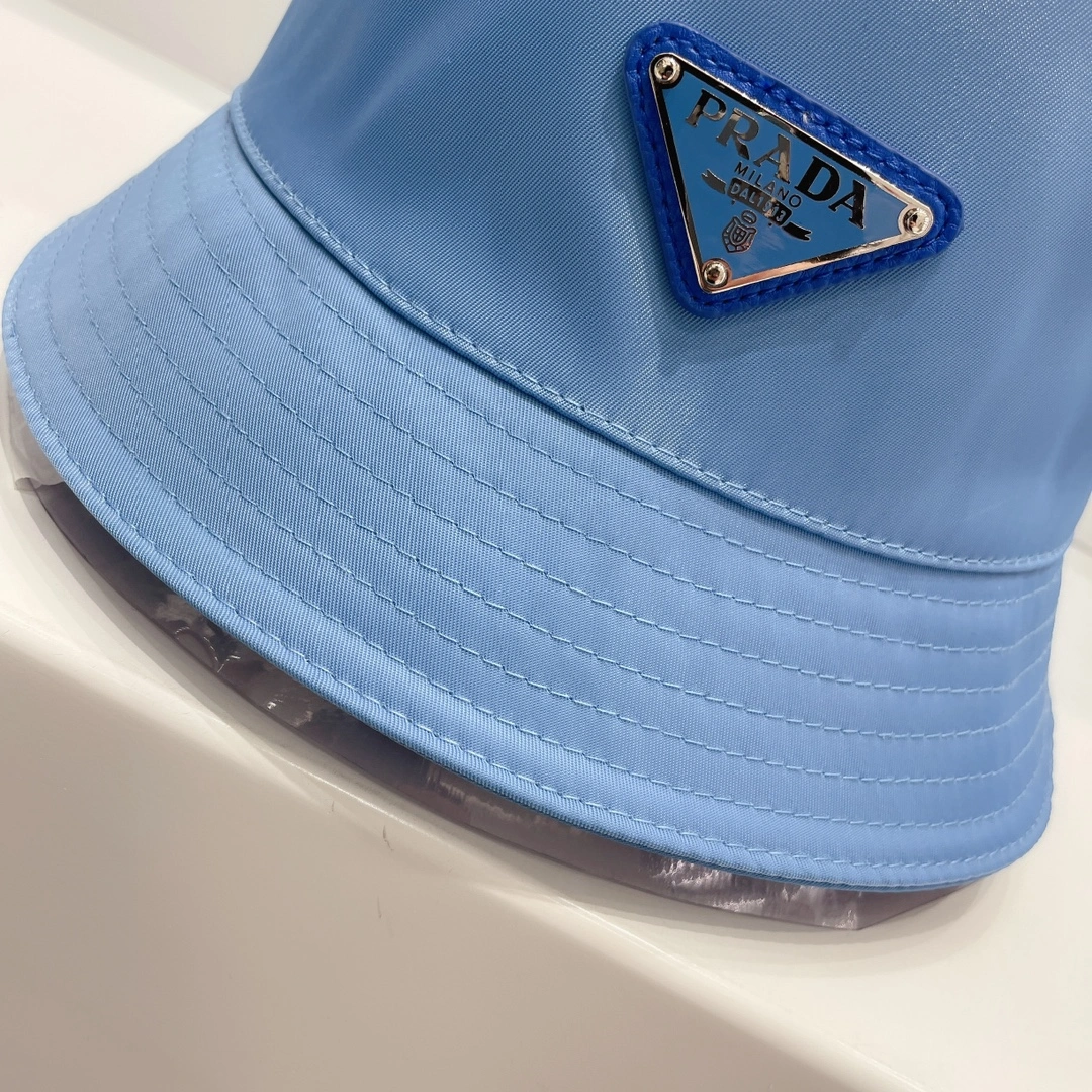 Contemporary Top Hats 17670