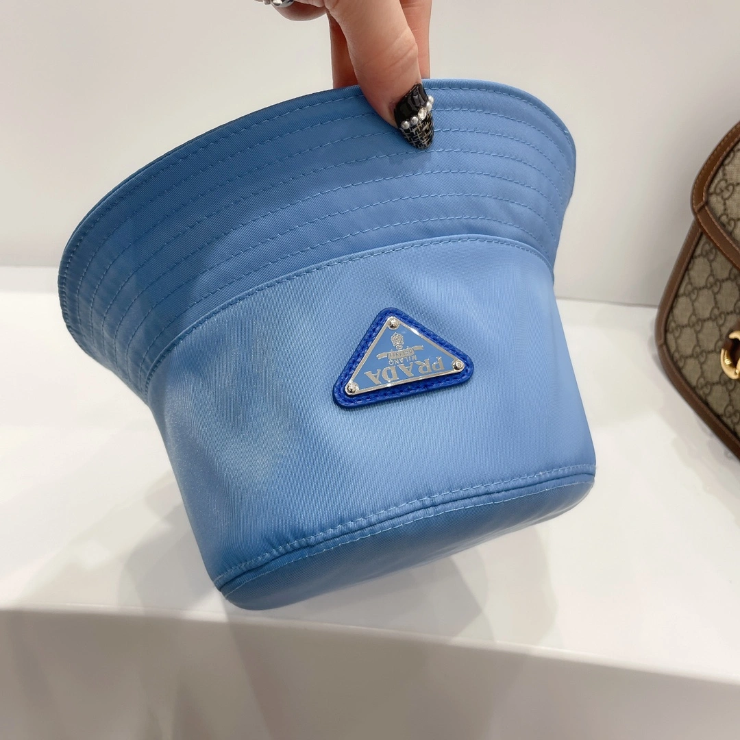 Contemporary Top Hats 17670