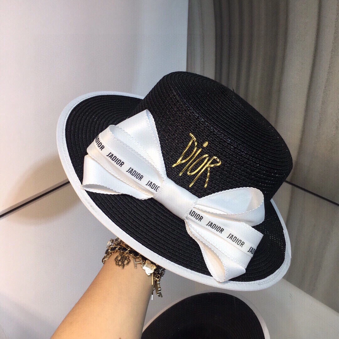 UrbanChic Top Hats 17707