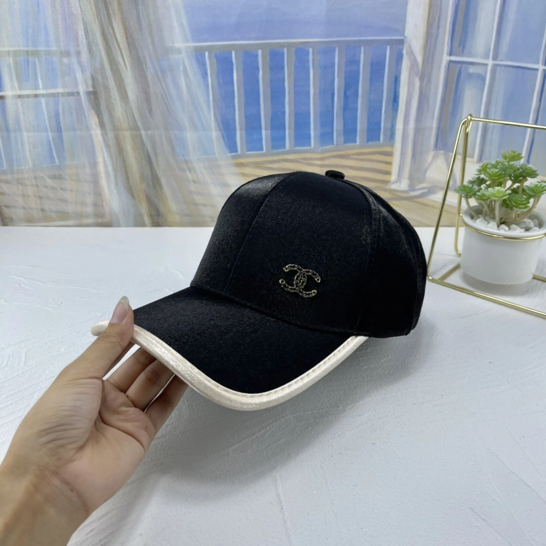 Youthful Top Hats 17653