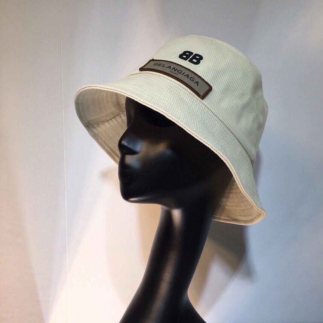 Lightweight Top Hats 17748