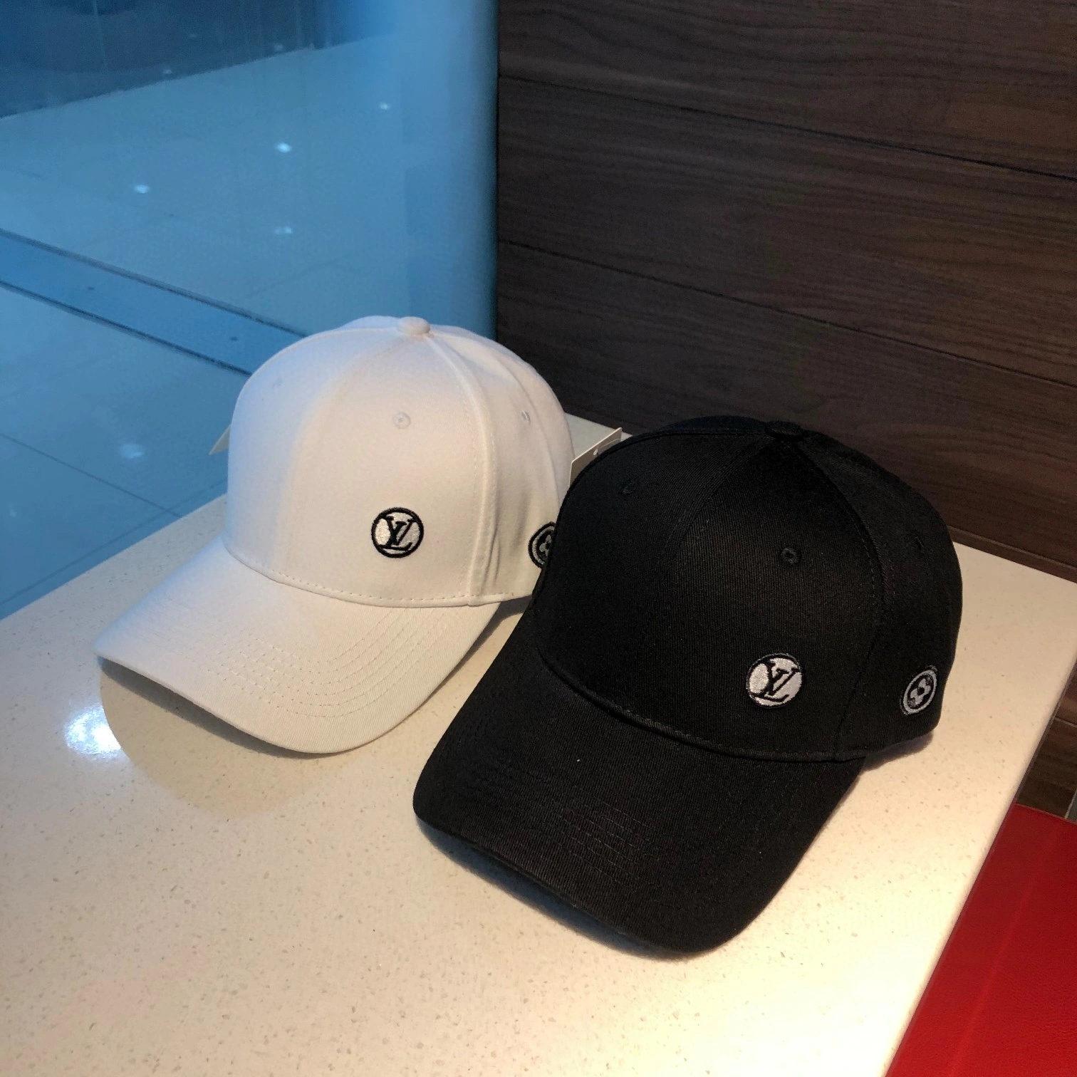 NewStyle Top Hats 17819