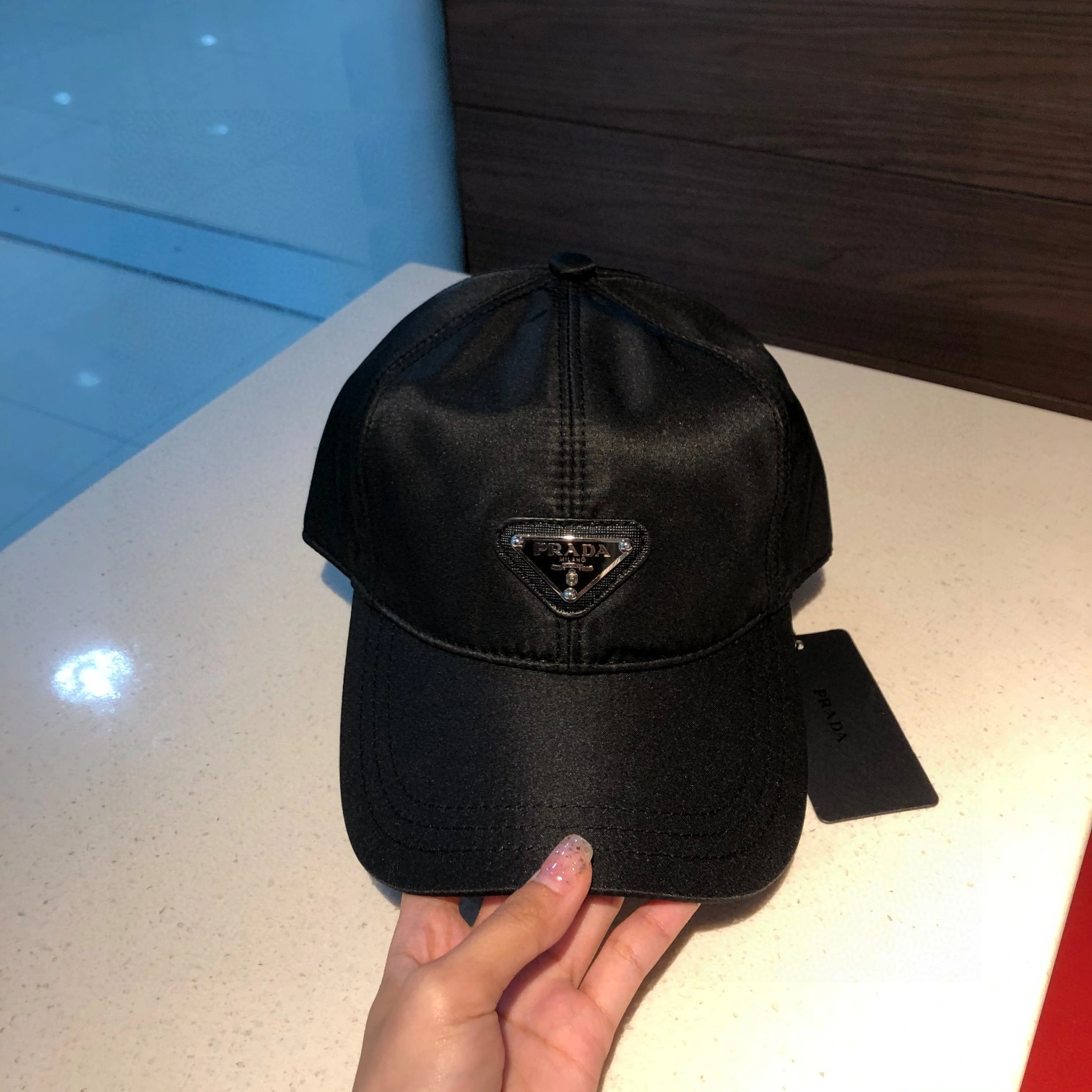 Attractive Top Hats 17737
