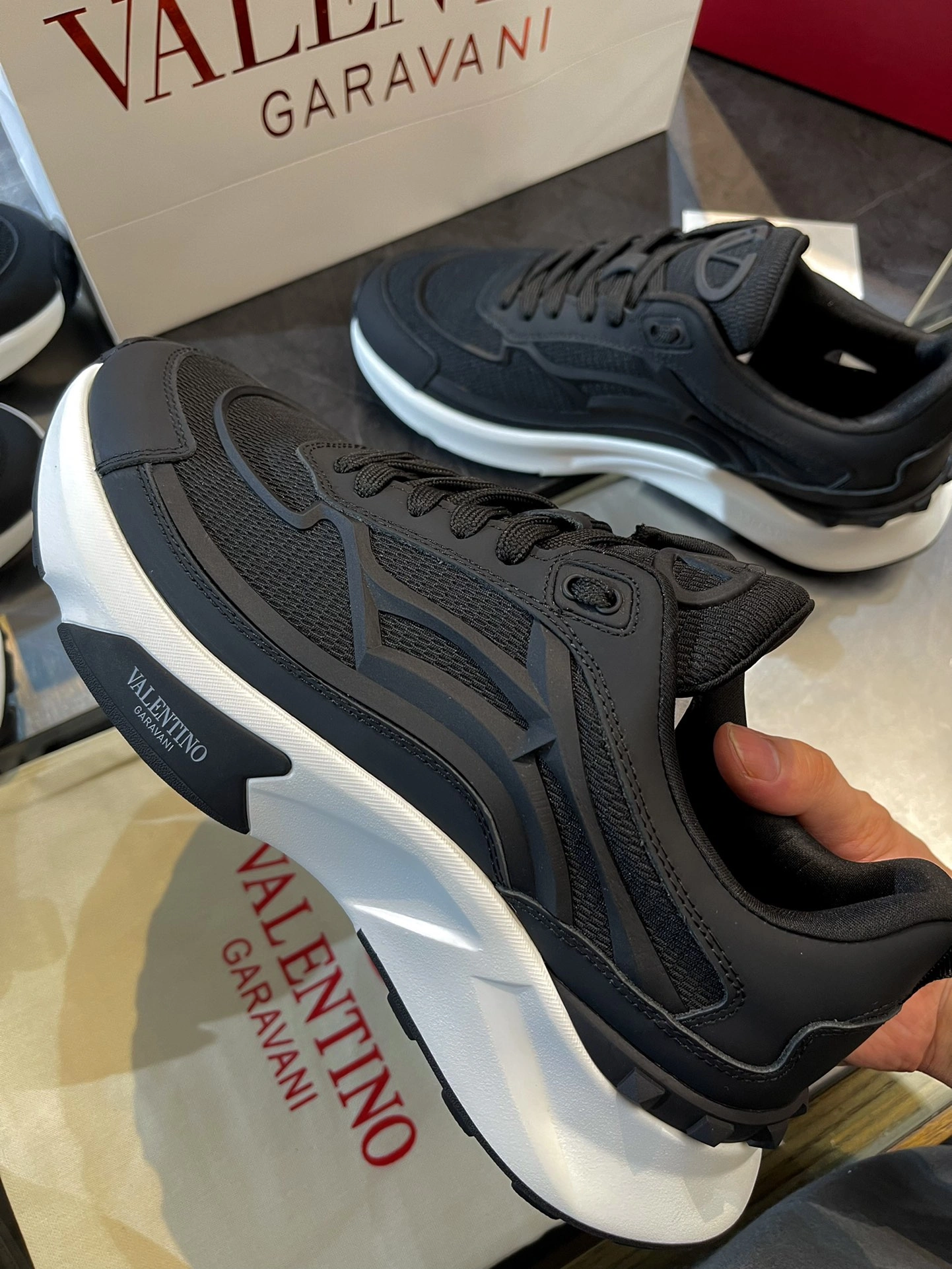 V*alentino Top Sneaker Low RR 20240815- Timeless 7558