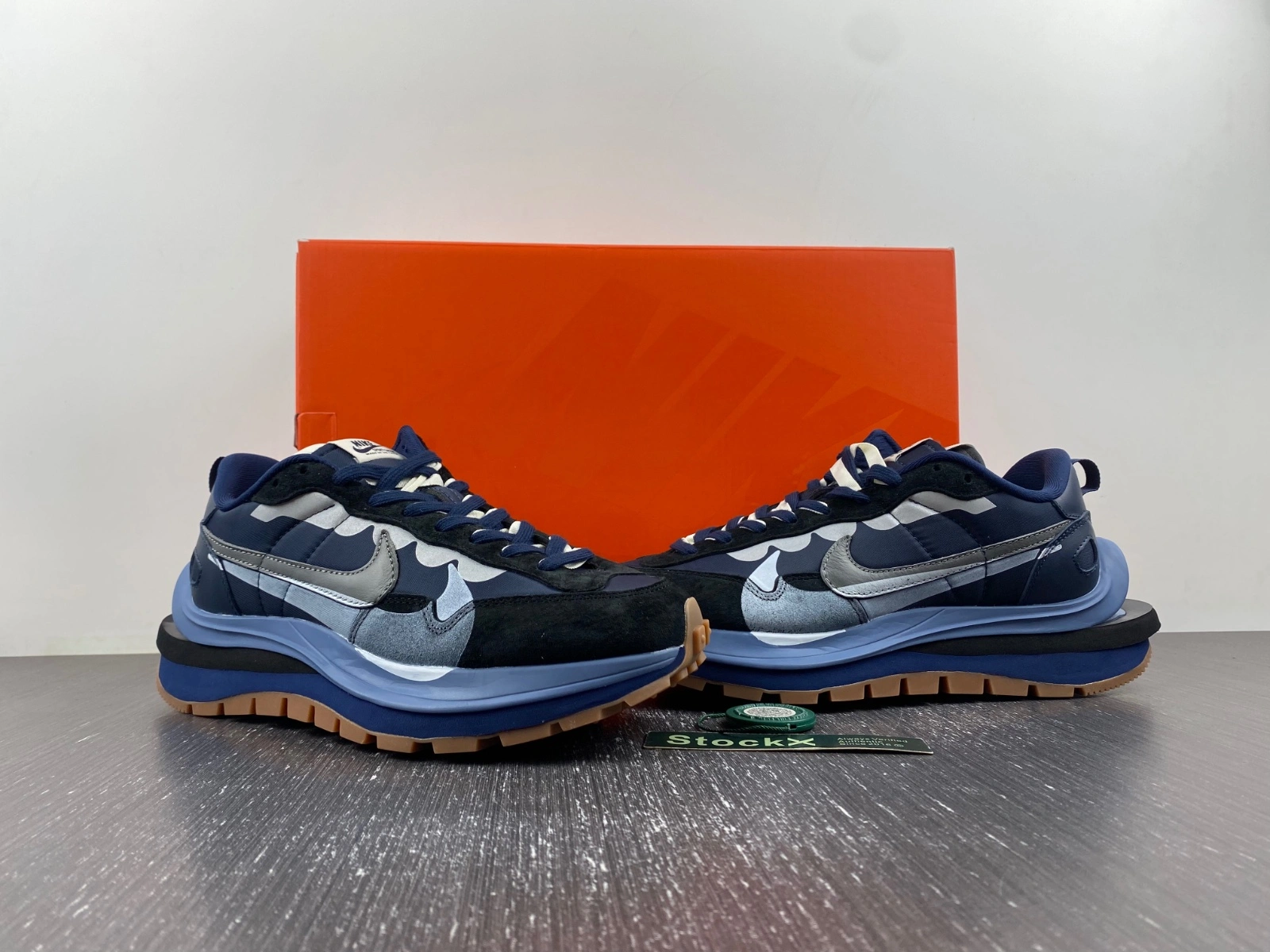 VaporWaffle Tour Blue sacai DD1875- Unique 1181