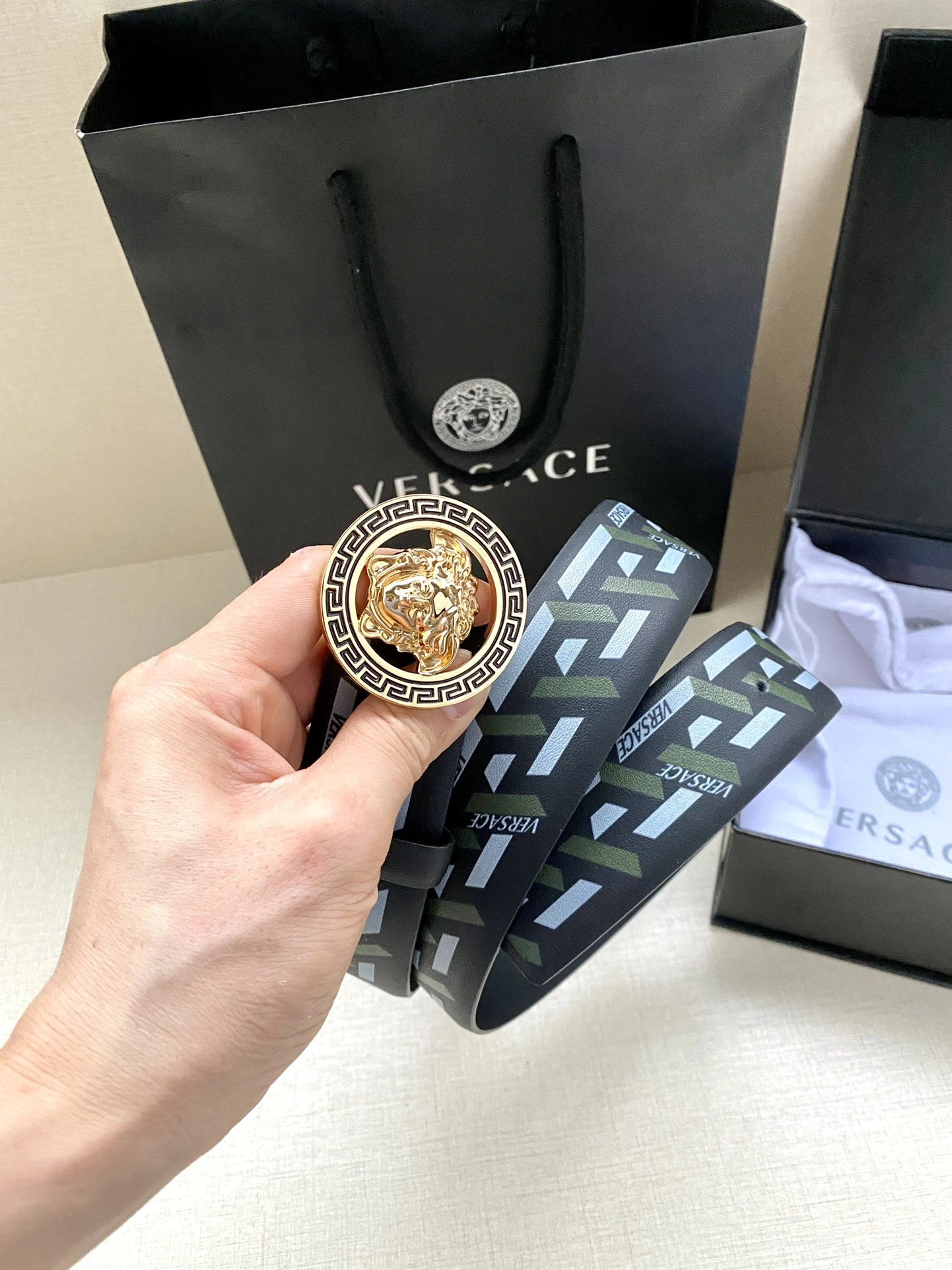 Trendy V*ersace Belts AT 20240802- 15948