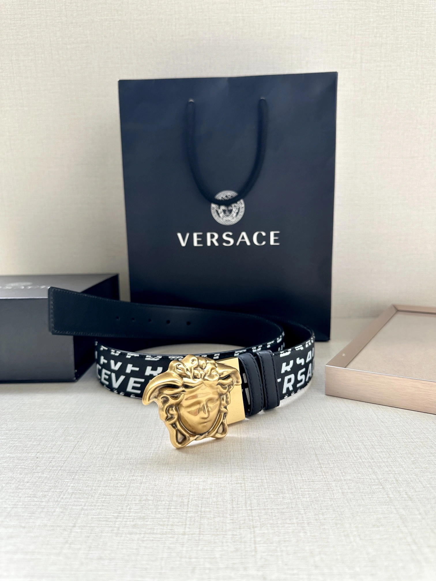 V*ersace Belts XX 20250115- Classic 15945