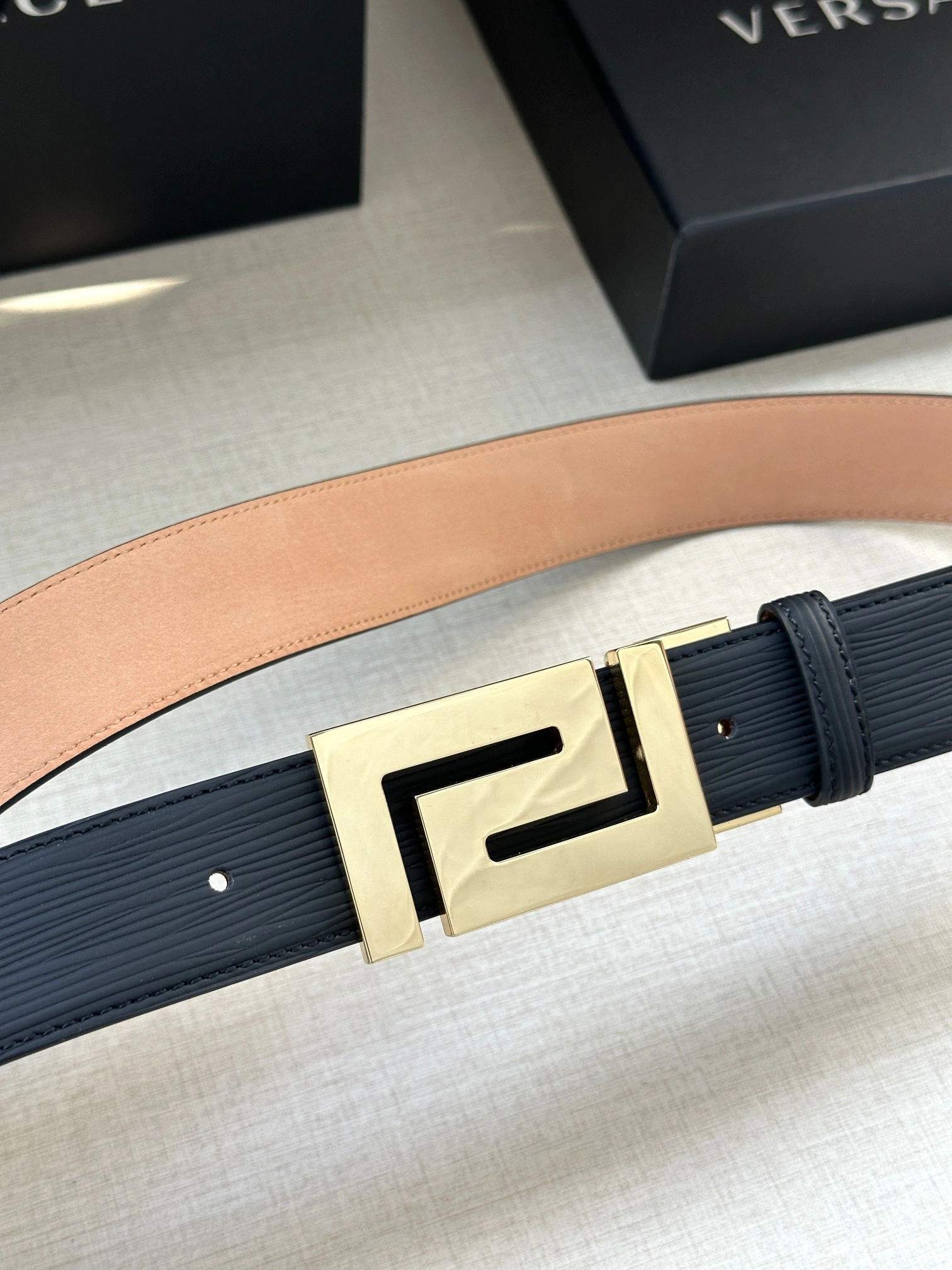 V*ersace Belts XX 20250116- Compact 15939