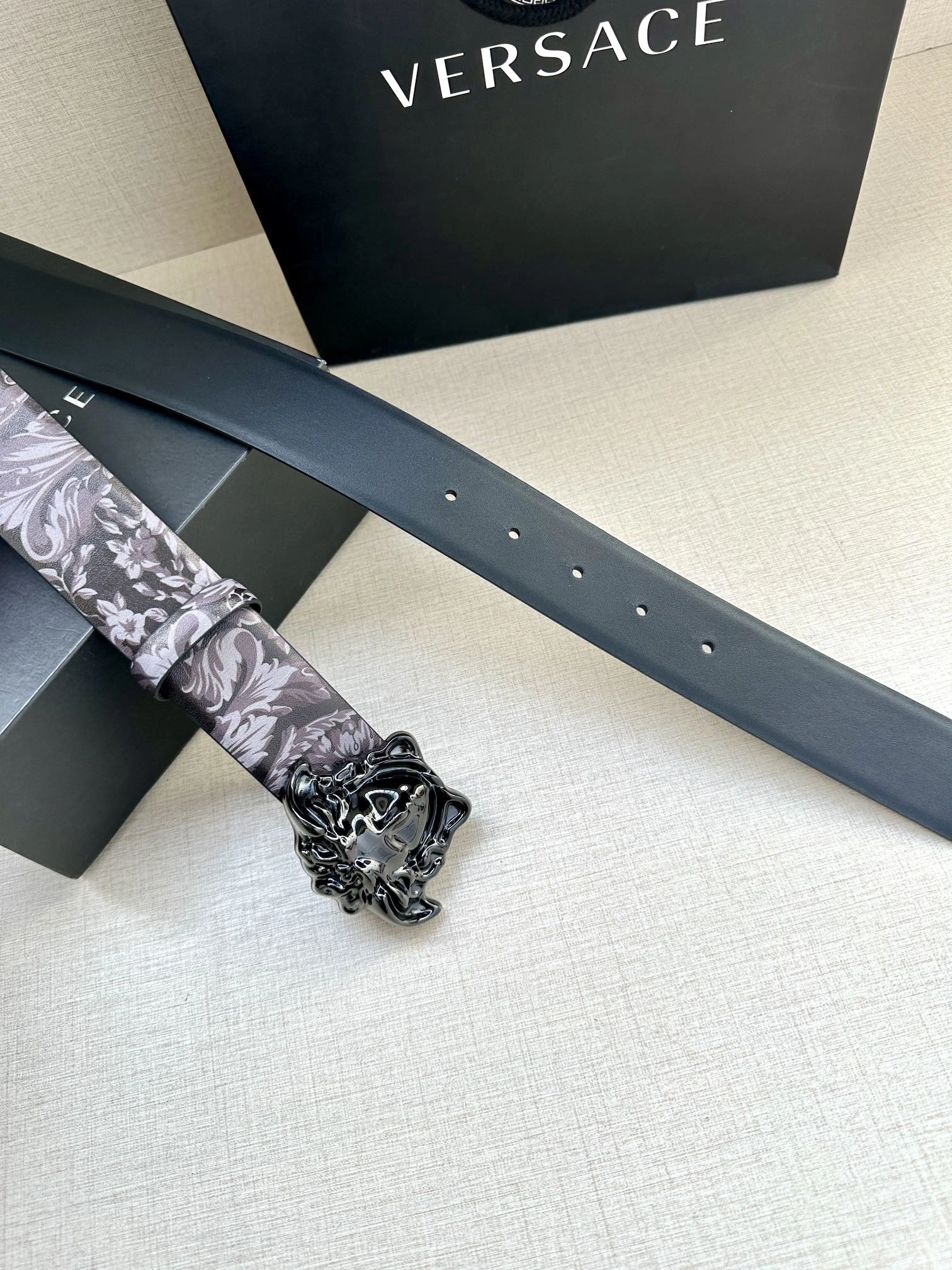 Elegant V*ersace Belts XX 20250228- 15938