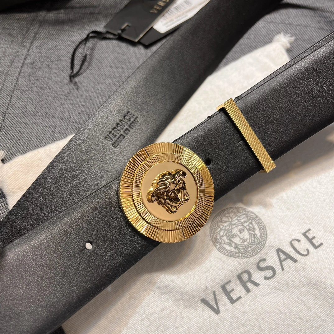 WellDesigned V*ersace Belts XX 20250403- 15934