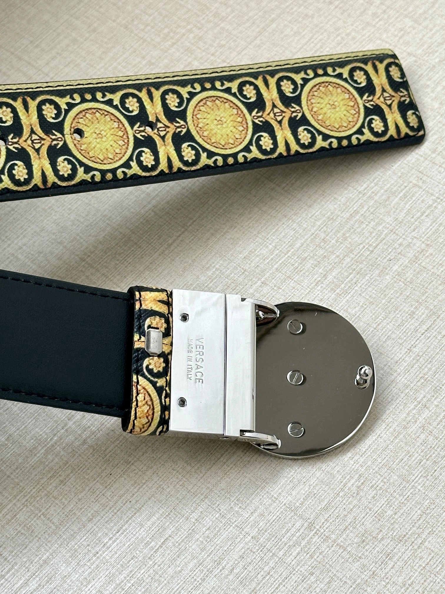 Comfortable V*ersace Belts XX 20250406- 15927