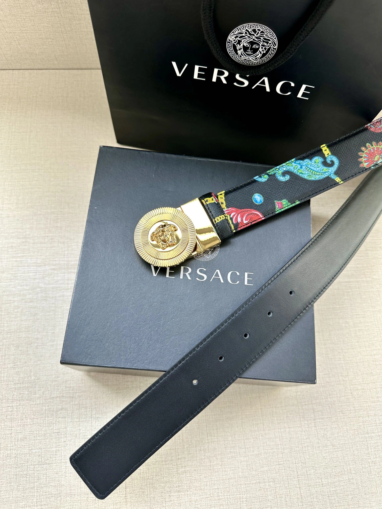Comfortable V*ersace Belts XX 20250406- 15927