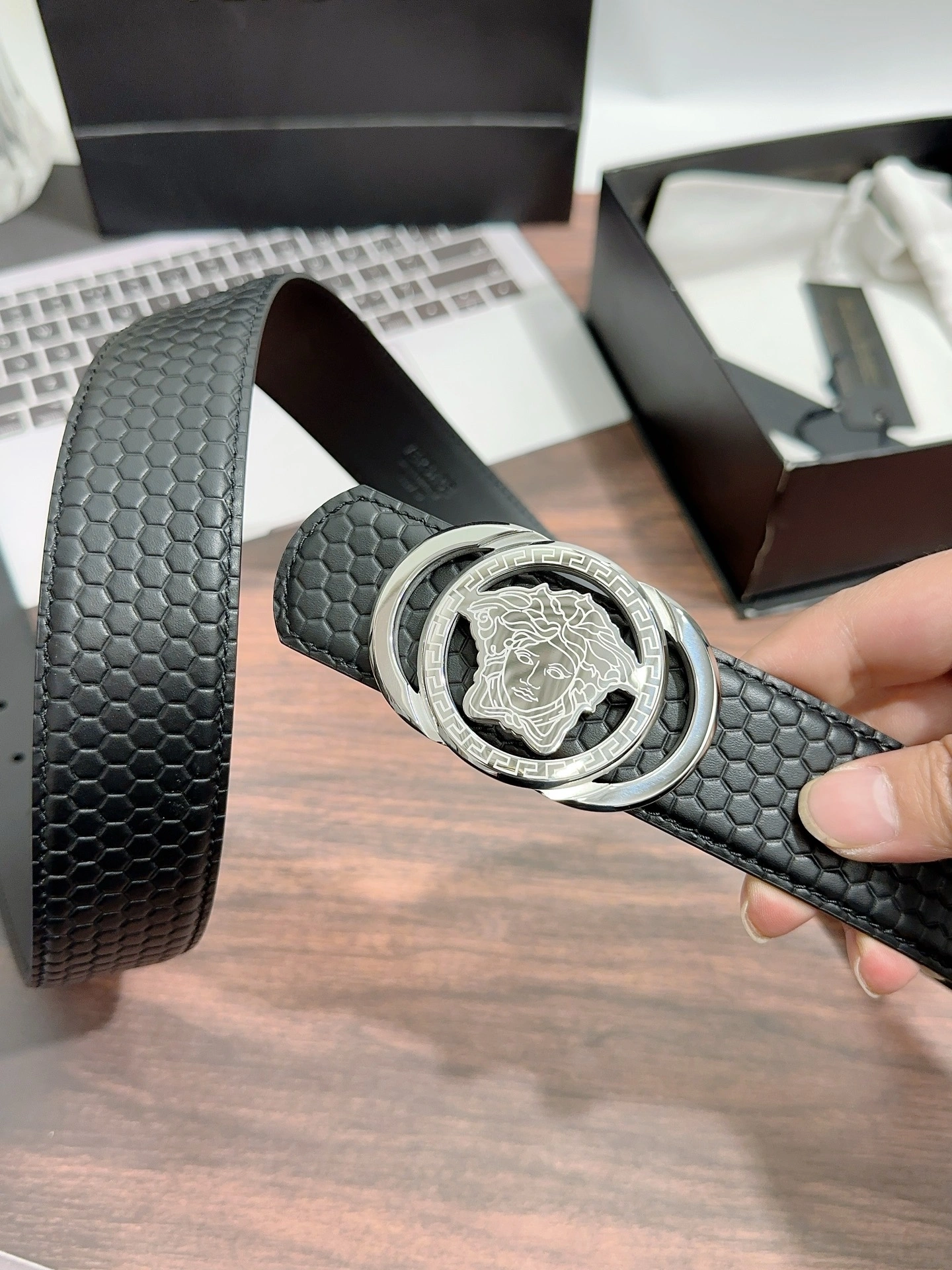 V*ersace Belts XX 20250406- Functional 15923