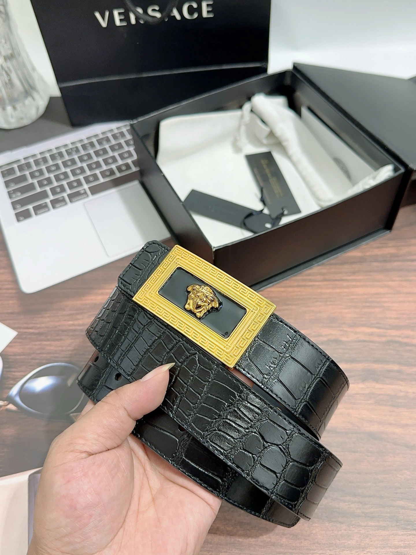 Stylish V*ersace Belts XX 20250406- 15922