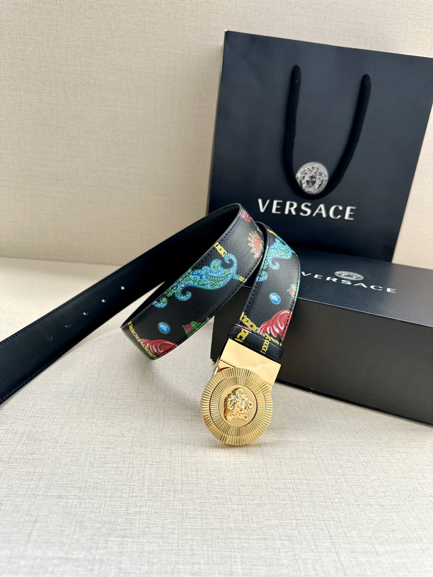 Vibrant V*ersace Belts XX 20250407- 15921