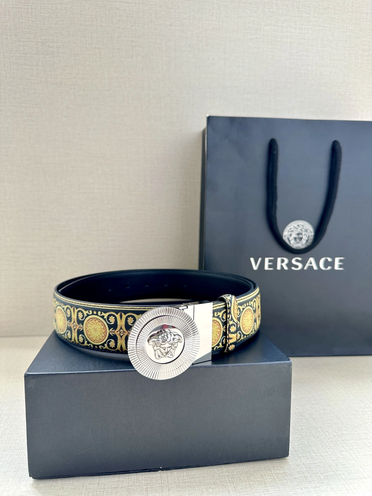 Vibrant V*ersace Belts XX 20250407- 15921