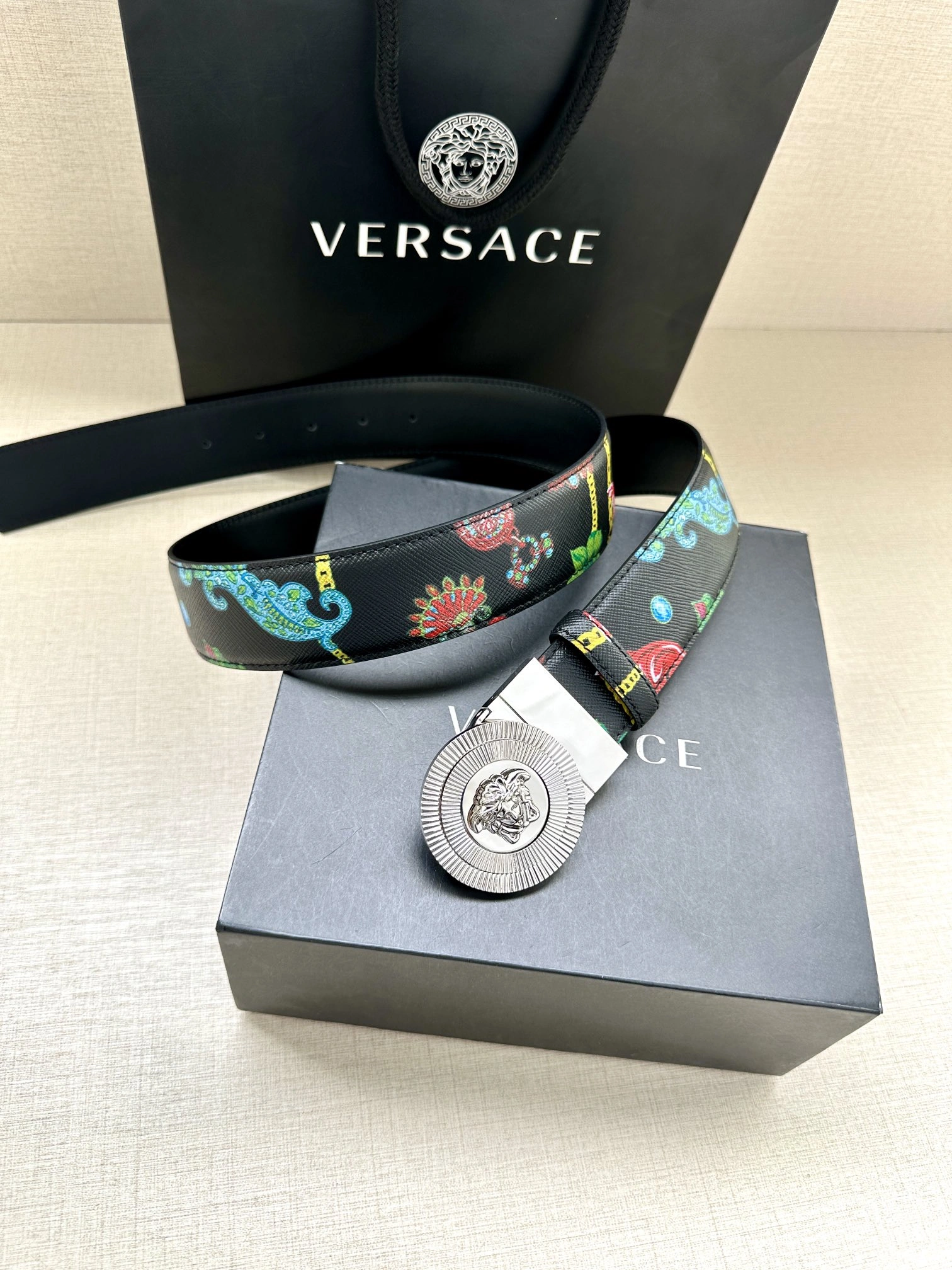 Vibrant V*ersace Belts XX 20250407- 15921