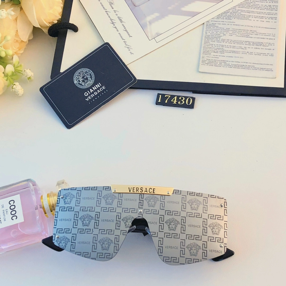 V*ersace Glasses Top XX 20240717- Chic 17081
