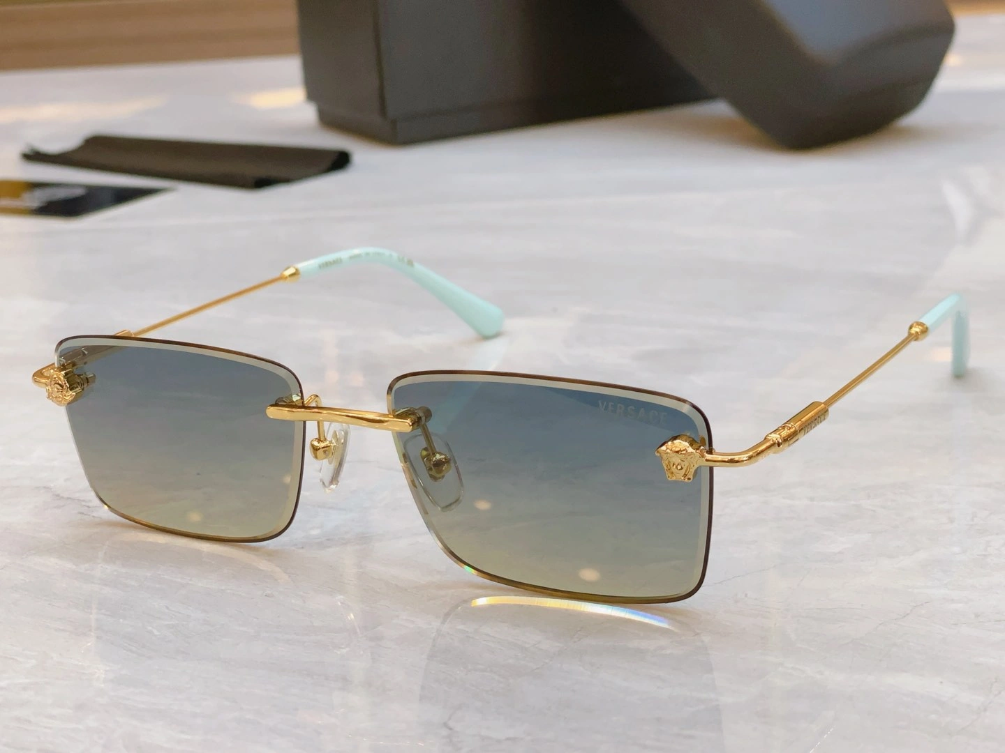 V*ersace Glasses Top XX 20250113- Sustainable 17072