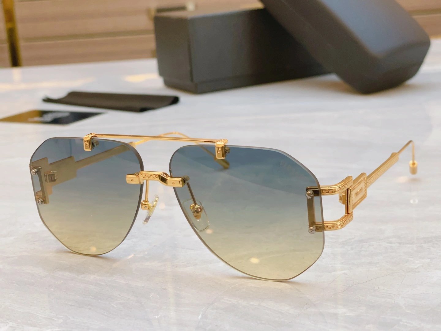 V*ersace Glasses Top XX 20250113- Resilient 17071