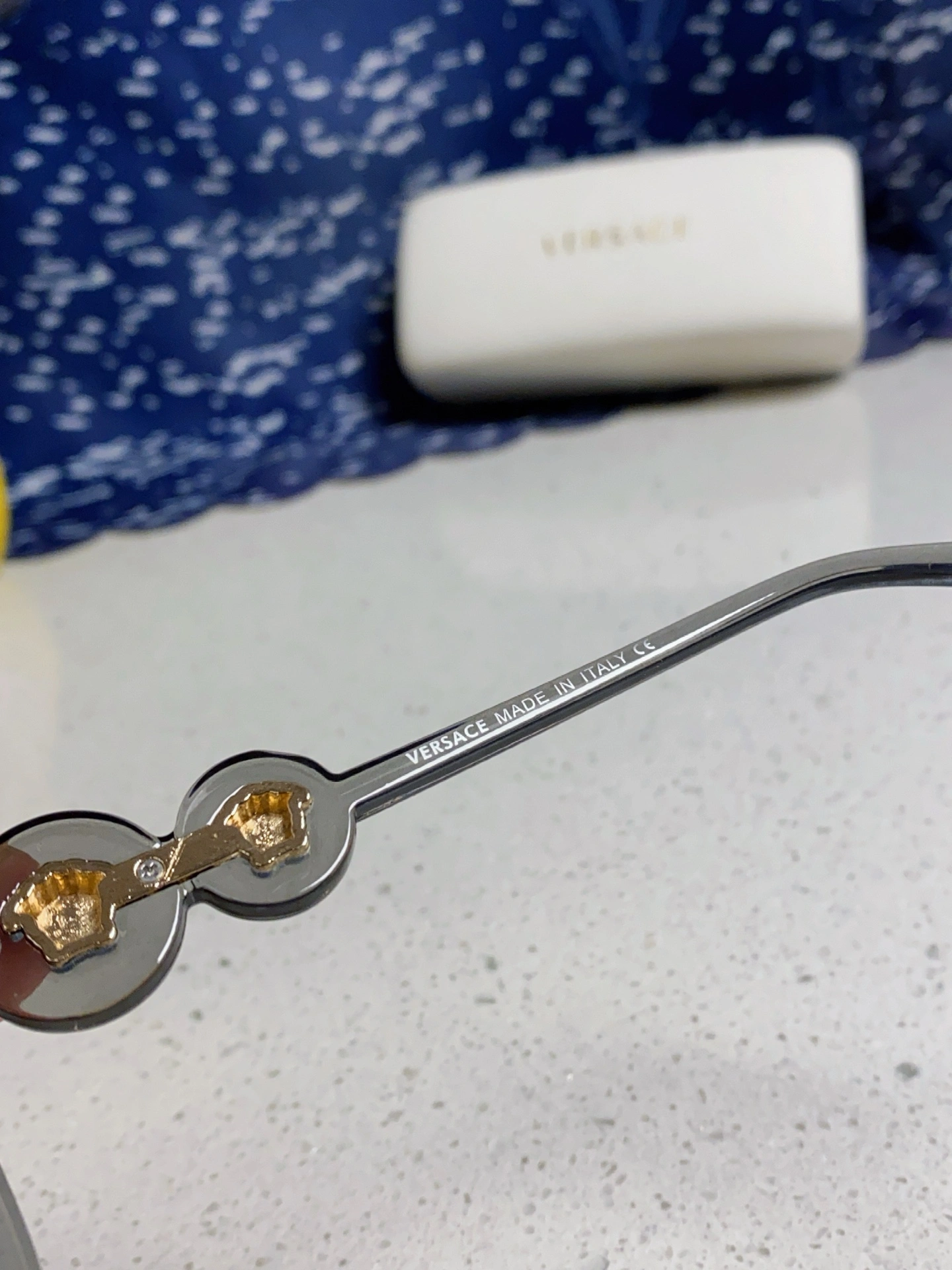 V*ersace Glasses Top XX 20250402- Seasonal 17074