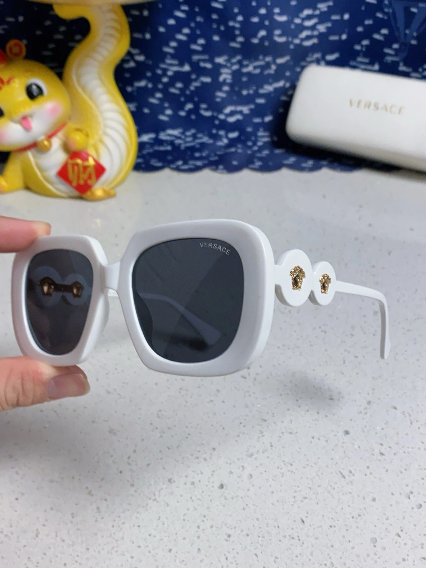 V*ersace Glasses Top XX 20250402- Seasonal 17074