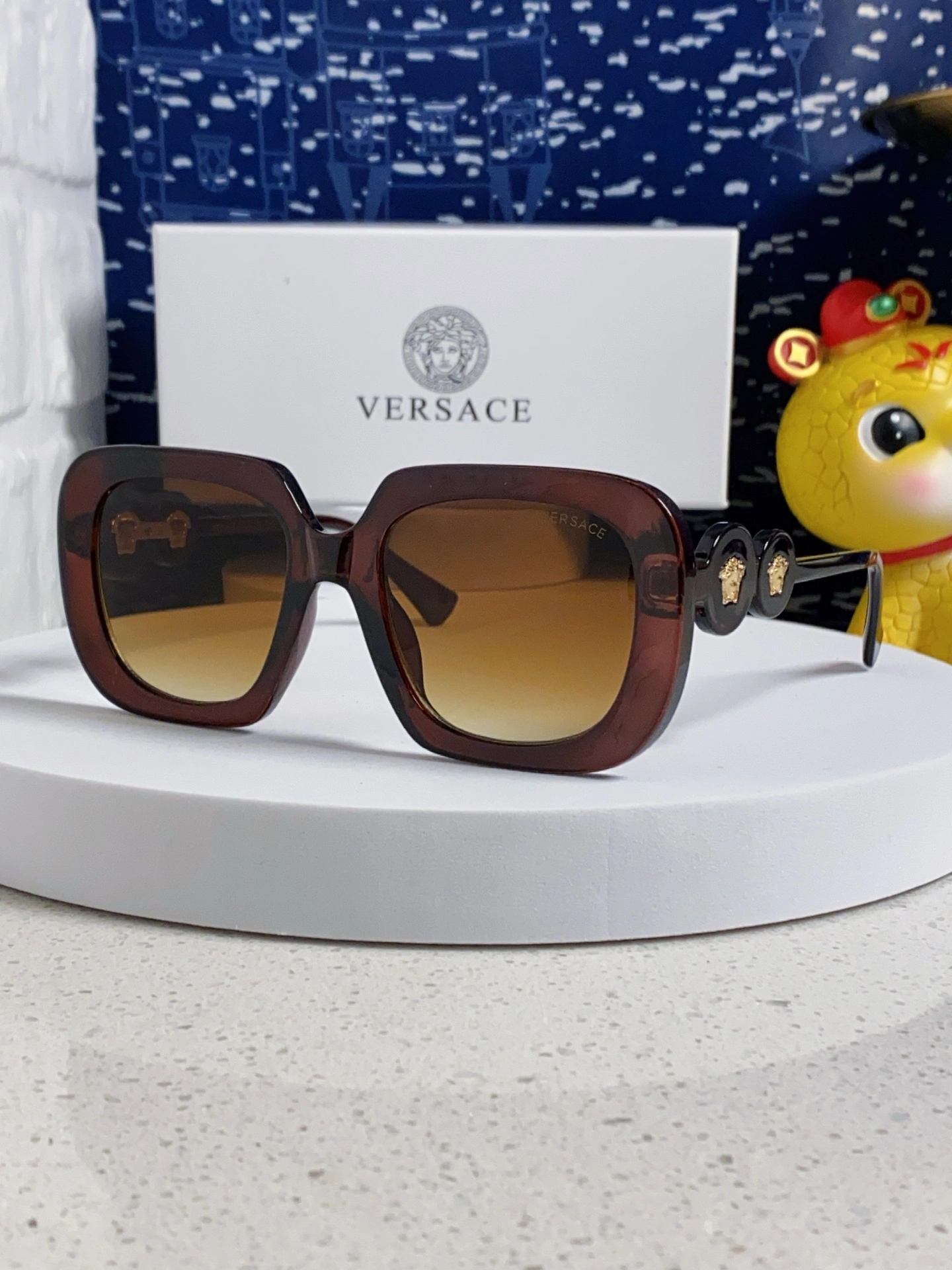 V*ersace Glasses Top XX 20250402- Seasonal 17074